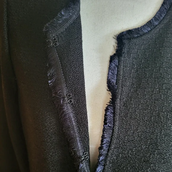 St. John Collection Boucle Wool Blend Fringe-Trim Blazer Black Navy Size 10 - Picture 8 of 12
